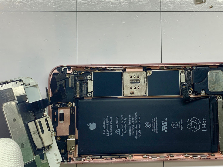 замена дисплея на Iphone 6S Plus замена дисплея на Iphone 6S Plus